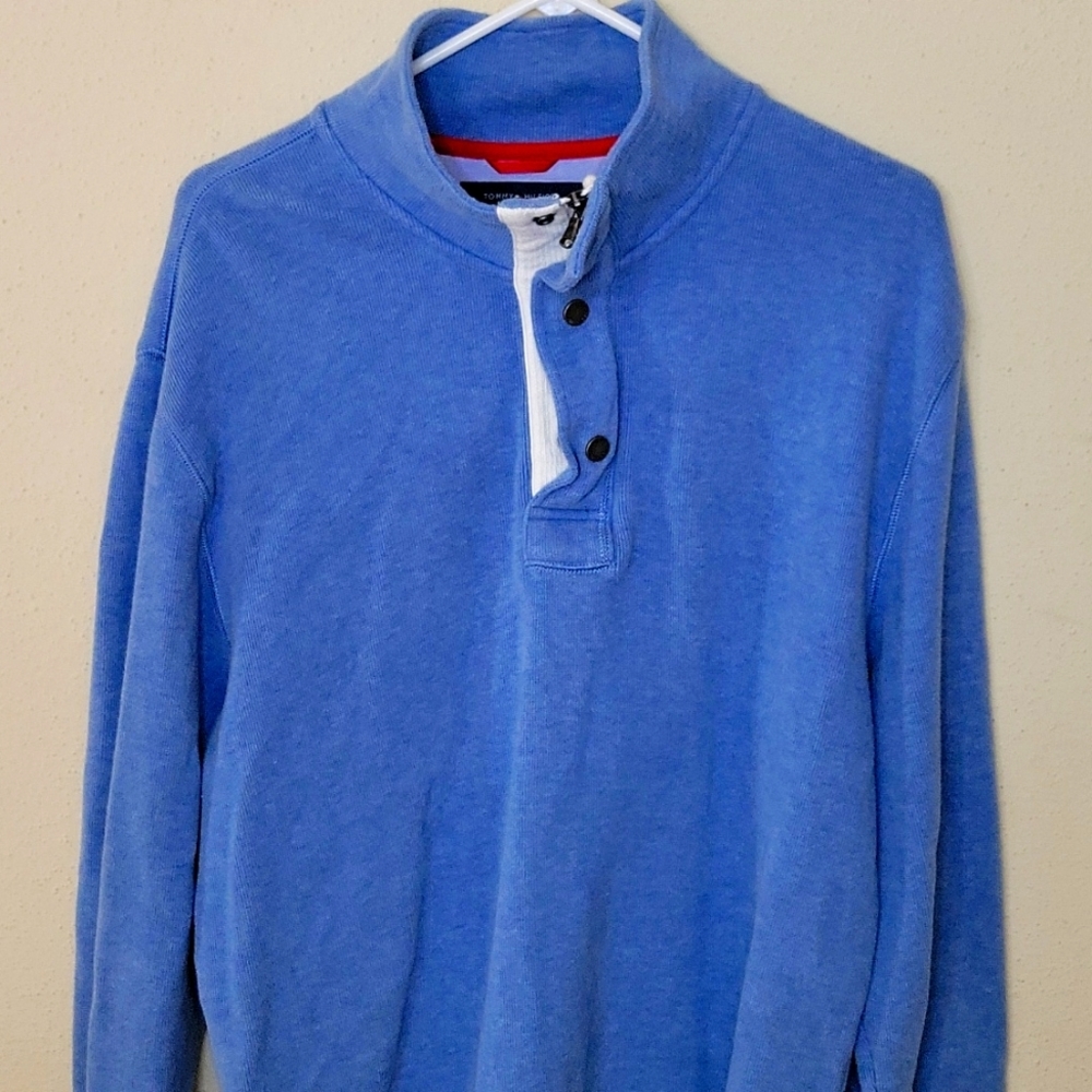 Tommy Hilfiger Men's Blue Sweater
